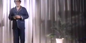 Ana Luisa Peluffo Breasts Scene  in La Guerra De Los Sexos