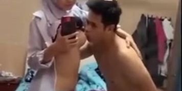 Skandal Pelajar Hijab Sama Om