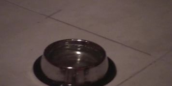 ulf have to drink pee in dungeon from bowl