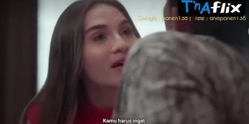 Elina Joerg Butt,  Breasts Scene  in Love And 10 Million Dollars