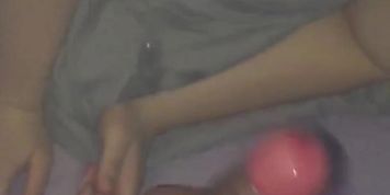 Thick white thot loves to suck bbc until it busts