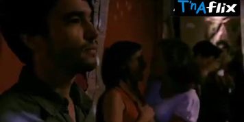 Maria Ribeiro Breasts Scene  in Historia De Amor