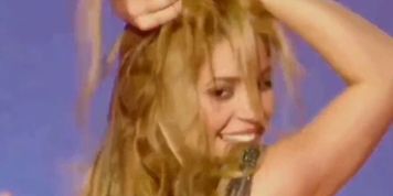 Katy Perry, Shakira & more Sexy Performance (Ariana Grande, Emily Ratajkowski, Selena Gomez)