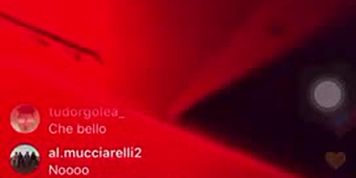 Ragazza Italiana scopa su instagram live