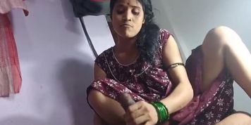 Rinki Bhabhi Hot Hindi Sex Story - Sucking Her Own Cock & Fucking Pussy