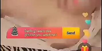 SEXY ARAB W/ DSL'S