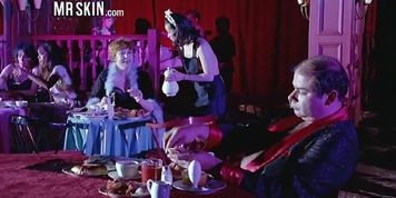Mr Skin s Naked Under An Apron (Leonor Watling, Sarah Alexander)