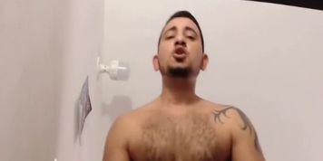 Cesar Hace Juego De Roles, Jefe Prepotente Y Empleado Sumiso. Se orina y Eyacula con el mismo