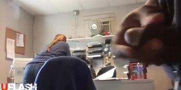 Working Flashing Cock