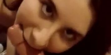 Beautiful baby sucks big cock deepthroat sloppy head (Angelababy)