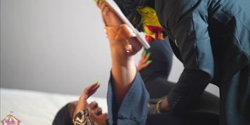 Lola B Cheats On Her Man With Gibby The Clown (Yulia Blondy)