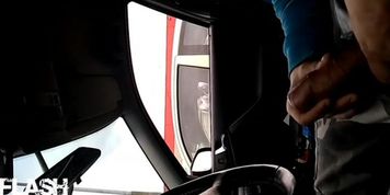 flash and cum in car