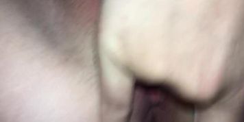 Close up finger fucking my fianc&eacute; 