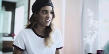 Chad whip out his dick for lesbian stepsis Uma to try