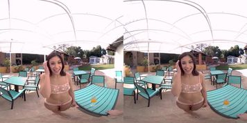 Natural Teen XxLayna Marie Cumming With You Like Never Before VR Porn (Pretty Pussy)