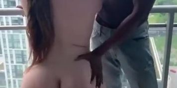 Pawg twerks for Black Men only