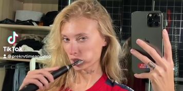 ?​ i love everything that can vibrates by nausicaaa from OnlyFans | Coomer