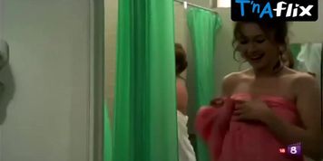 Susan Player Breasts Scene  in Las Adolescentes