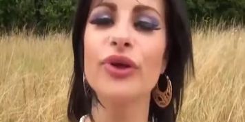 Carla 21ans de Strasbourg Jeune Chienne Francaise Anus d&eacute;fonc&eacute; Brutalement