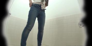 Spex japanese hos peeing