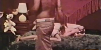 Peepshow Loops 349 1970s - Scene 2