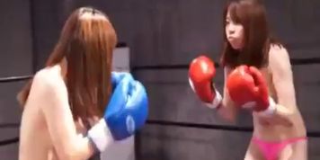 Japanese pink vs black topless boxing