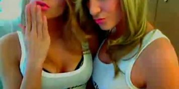 Twin Lesbians Having fun