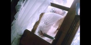 Sex at the Ski Resort (France 1980) (Dominique Saint Claire, Flore Soller, Isis Taylor, Julia Perrin, Lady Sophie, Mika Barthel, Money Shot, Sophie Duflot)