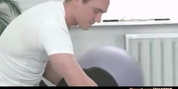 Training Yoga for Young Girl, then her