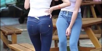 licking