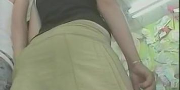 Teen girls in wavy short skirts upskirt collection (Amanda Logue, Sunny Day)
