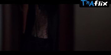 Sunny Leone Underwear Scene  in Ragini Mms 2
