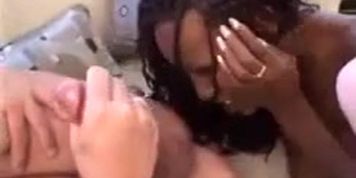 slut enjoys anal fuck