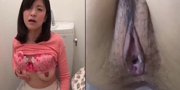 JAPAN PISS TV - Horny babe uses vibrator on her hard nipples and wet pussy