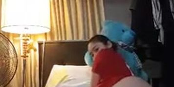 Bokep Indo Neng Dyna Pamer Memek