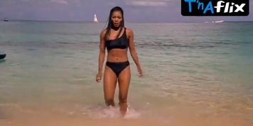 Angela Bassett Bikini Scene  in How Stella Got Her Groove Back