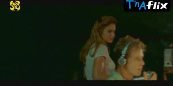 Paula Burlamaqui Breasts Scene  in Meteoro