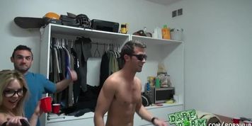 Dare Dorm - Four girls for two guys. Good ratio