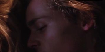 Hadewych Minis Breasts Scene  in Het Leven Uit Een Dag