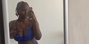 onlyfans.com/itsthalialove/ Alias:(rickandmortyismeh,blessingbabygirl)