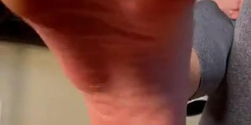 -feet344-