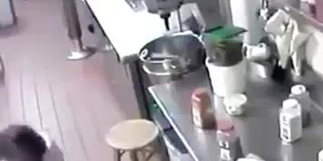 pervert waitress puts hotdog in her pussy