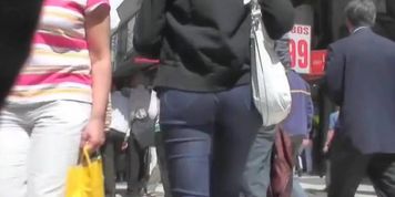 Street candid video of a fitty walking ass and pussy in tight jean shorts