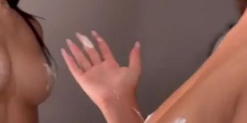 Maids Cassidycakes18 & Sophisummers Share A Dick