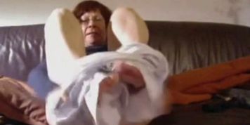 skype up - video 2