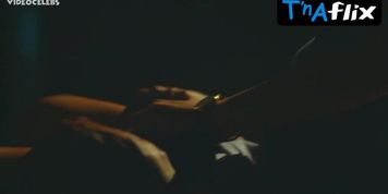 Angeli Khang Lesbian,  Butt Scene  in Ganti-Ganti