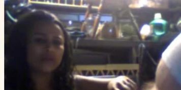 omegle couple - i dont know what happens here