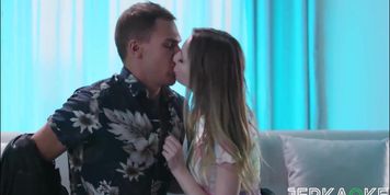Jerkaoke &ndash; Skinny Teen Babe Ailee Anne Fucks Her Bf Hard