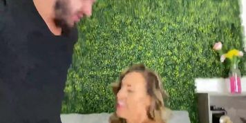 Homemade Couch Fucking Session With Big Ass MILF Kelsi Monroe