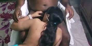 desi aunty fucking sucking uncle